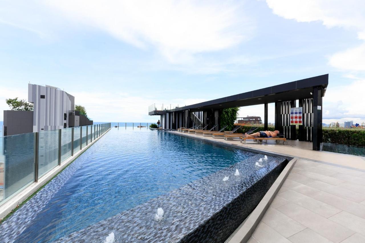 The Base Apartments At Central Pattaya Luaran gambar