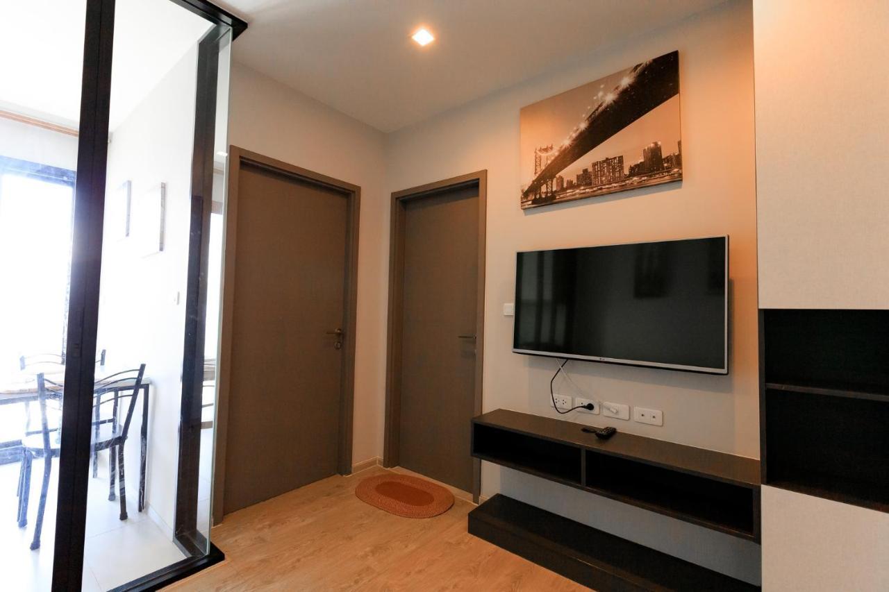 The Base Apartments At Central Pattaya Luaran gambar