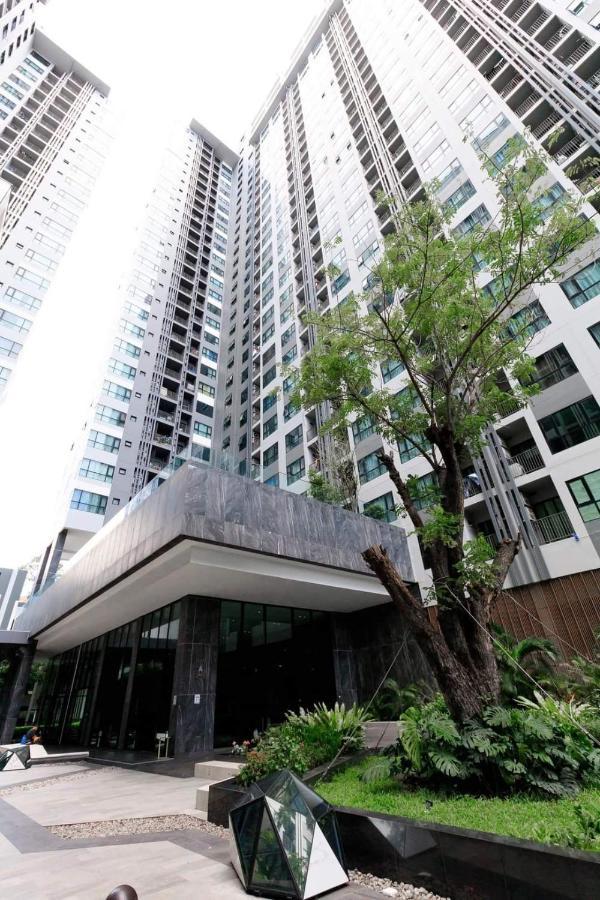 The Base Apartments At Central Pattaya Luaran gambar