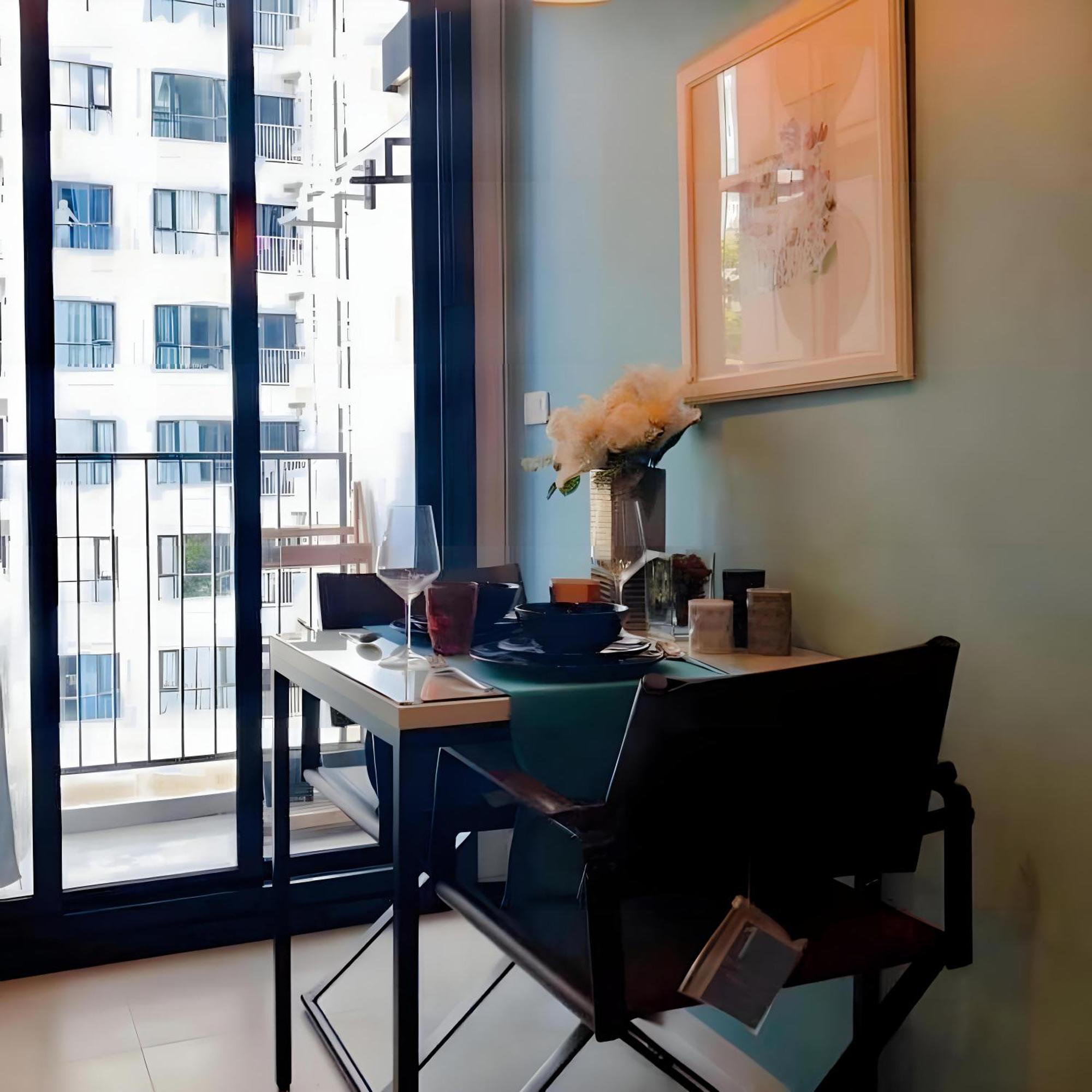 The Base Apartments At Central Pattaya Luaran gambar