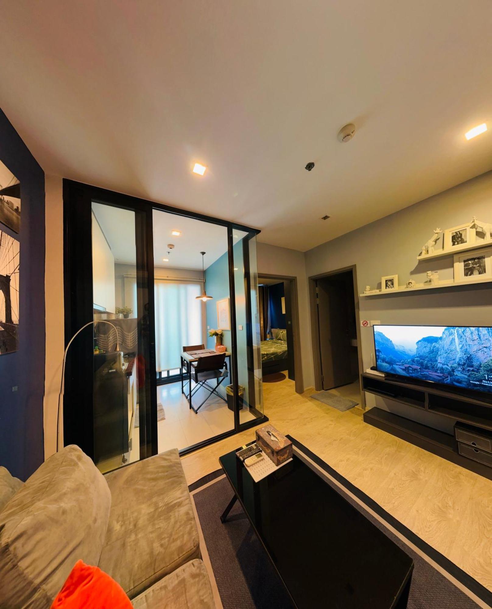 The Base Apartments At Central Pattaya Luaran gambar