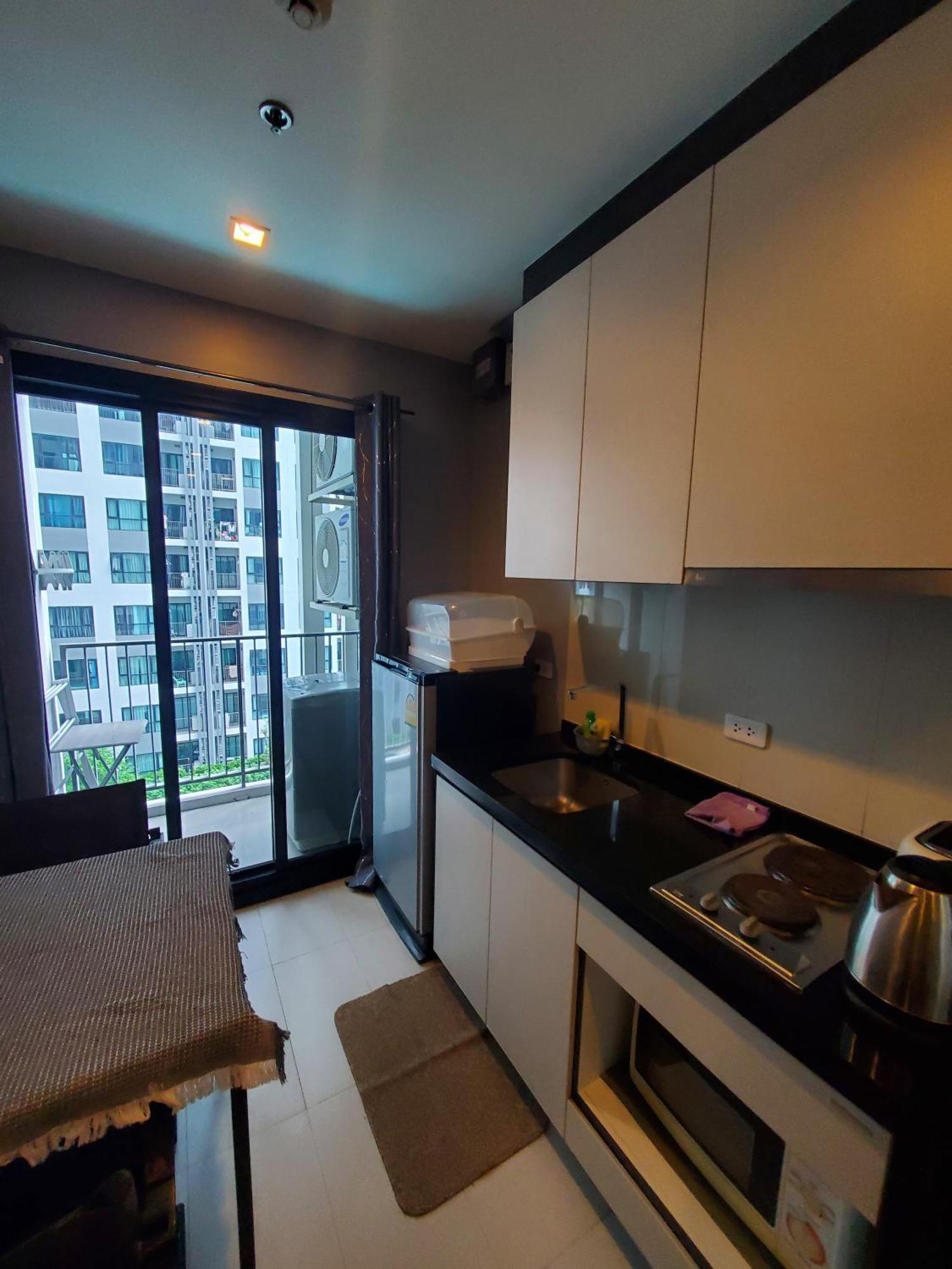 The Base Apartments At Central Pattaya Luaran gambar