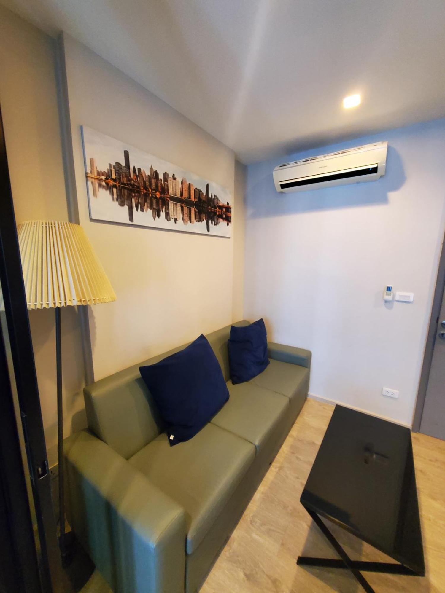 The Base Apartments At Central Pattaya Luaran gambar
