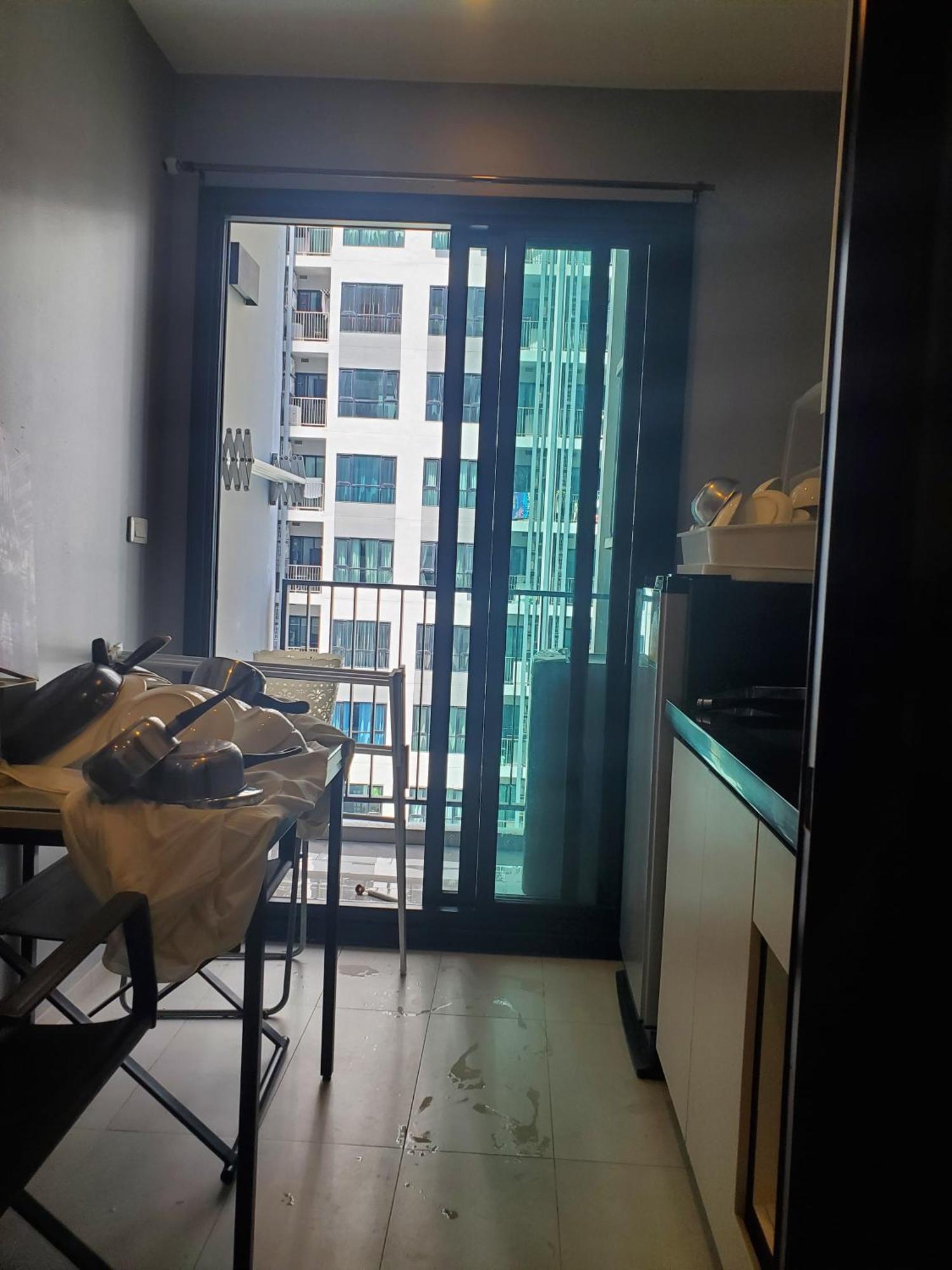 The Base Apartments At Central Pattaya Luaran gambar